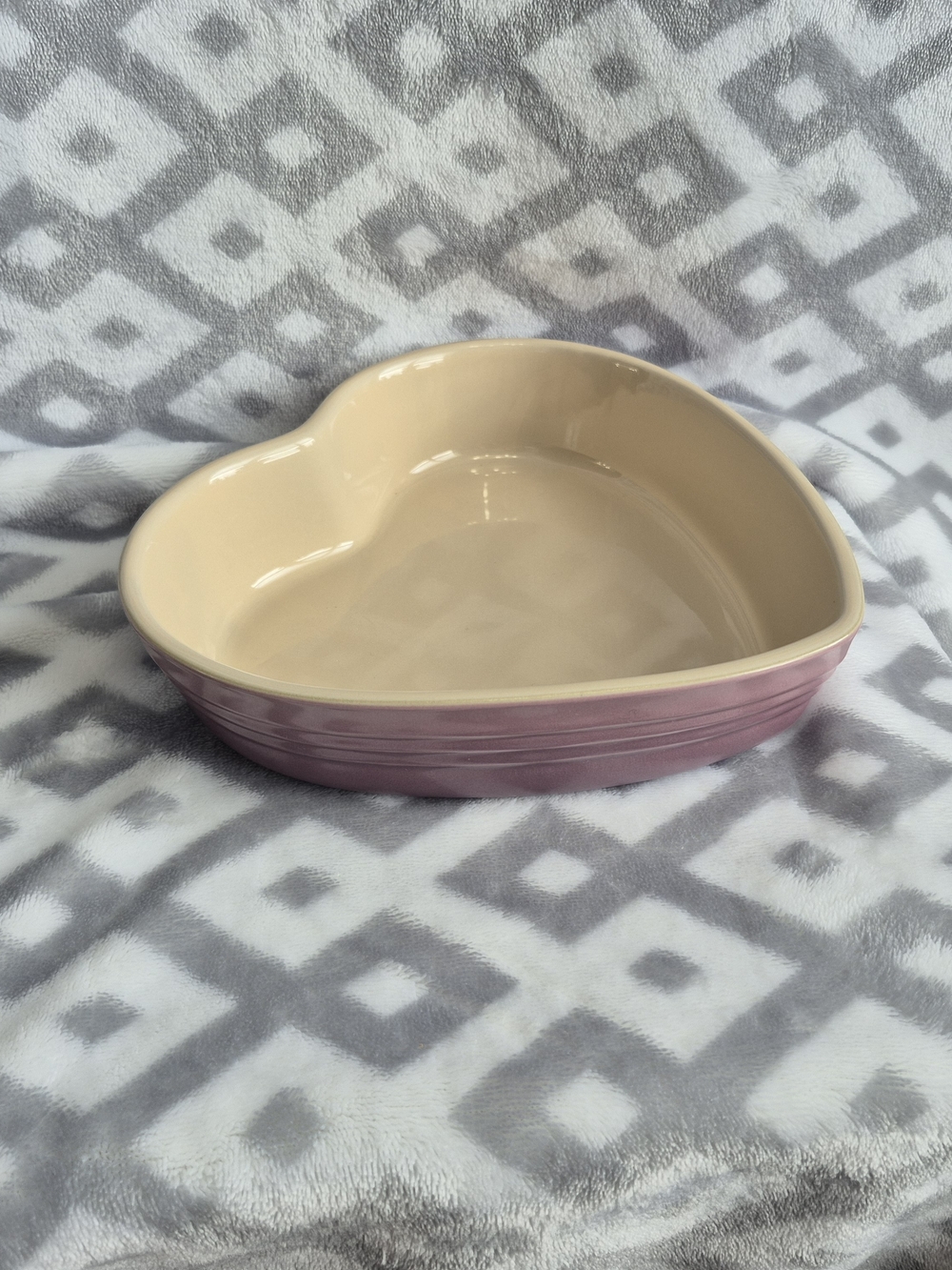 Le Creusrt Mauve Heart Shaped Ceramic Dish